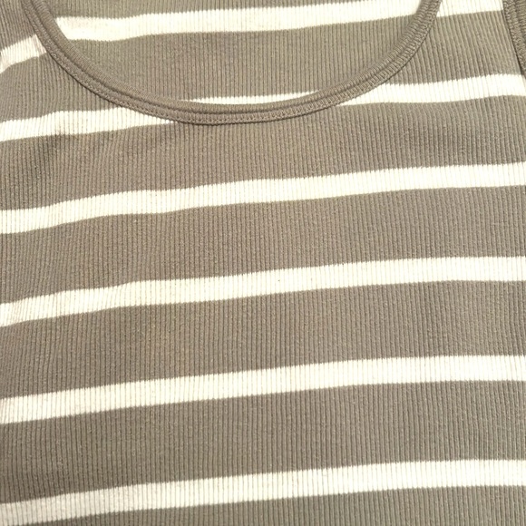 LOT of 4 OLD NAVY TANKS: Purple, Red, Gray/White Stripe & Black w/Sequins SMALL - Picture 3 of 6